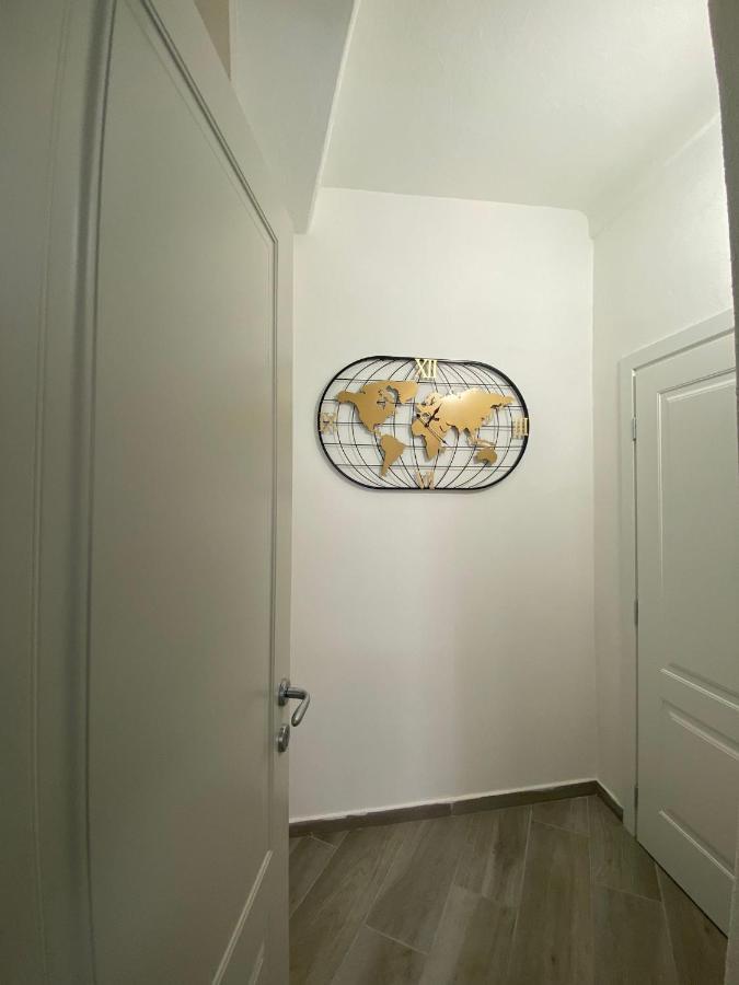 Luvegu Sciuiu Apartment Вернацца Экстерьер фото